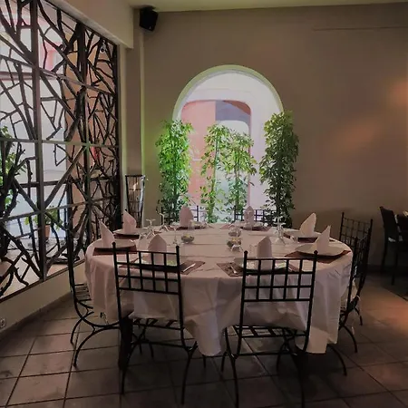 Casa Clara Hotel
