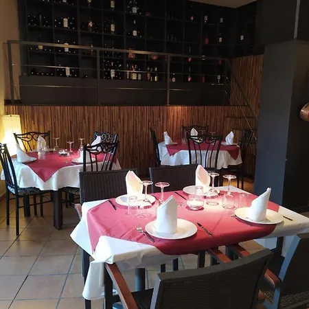 Casa Clara Hotel 2*